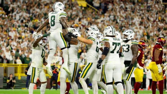 Packers vs Commanders