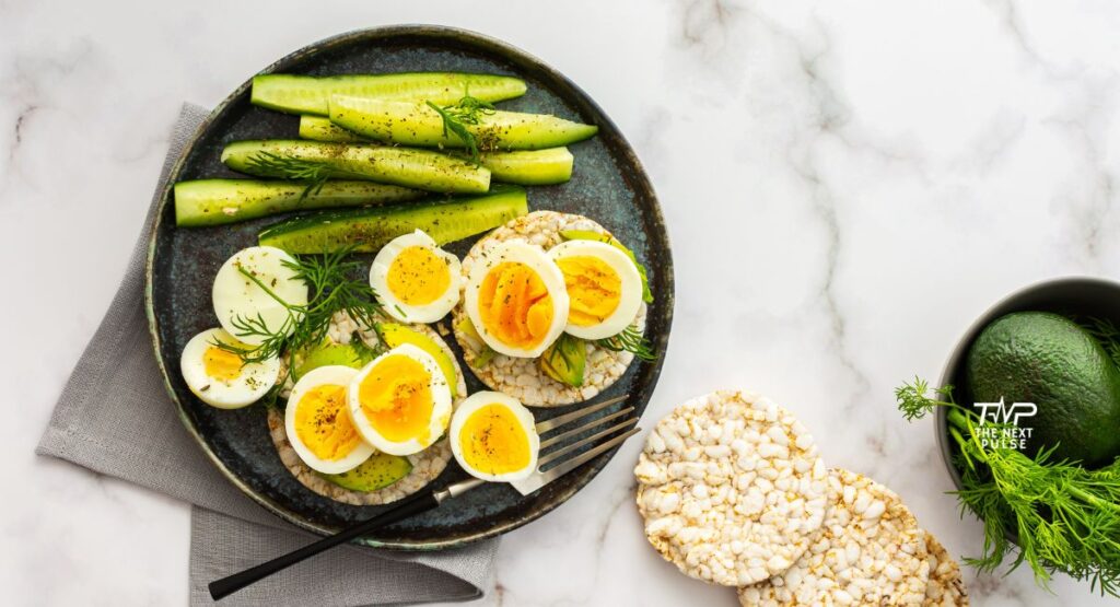 Avocado Rice Cakes with Eggs