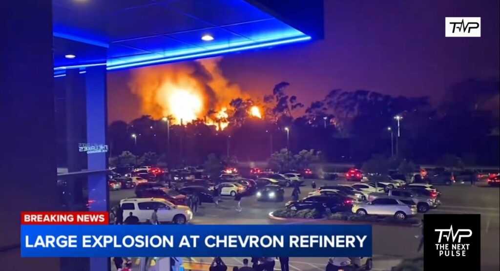 california chevron refinery explodes FIRE