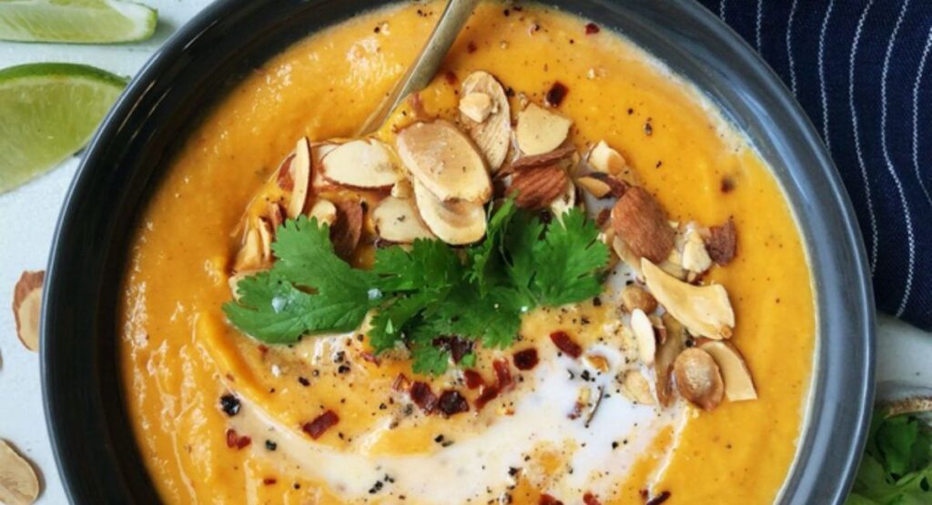 Creamy Thai Pumpkin Soup with Coconut Milk & Red Curry 1 Creamy Thai Pumpkin Soup with Coconut Milk and Red Curry